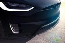Tesla Model X (2016)