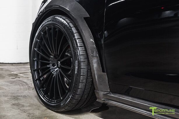 Tesla Model X (2016)