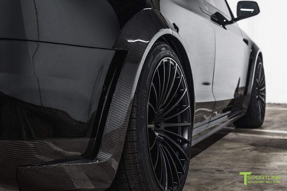 Tesla Model X (2016)