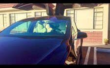 Tesla Model X (2016)