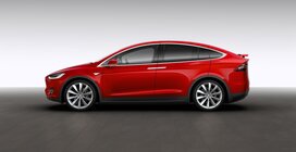 Tesla Model X (2016)