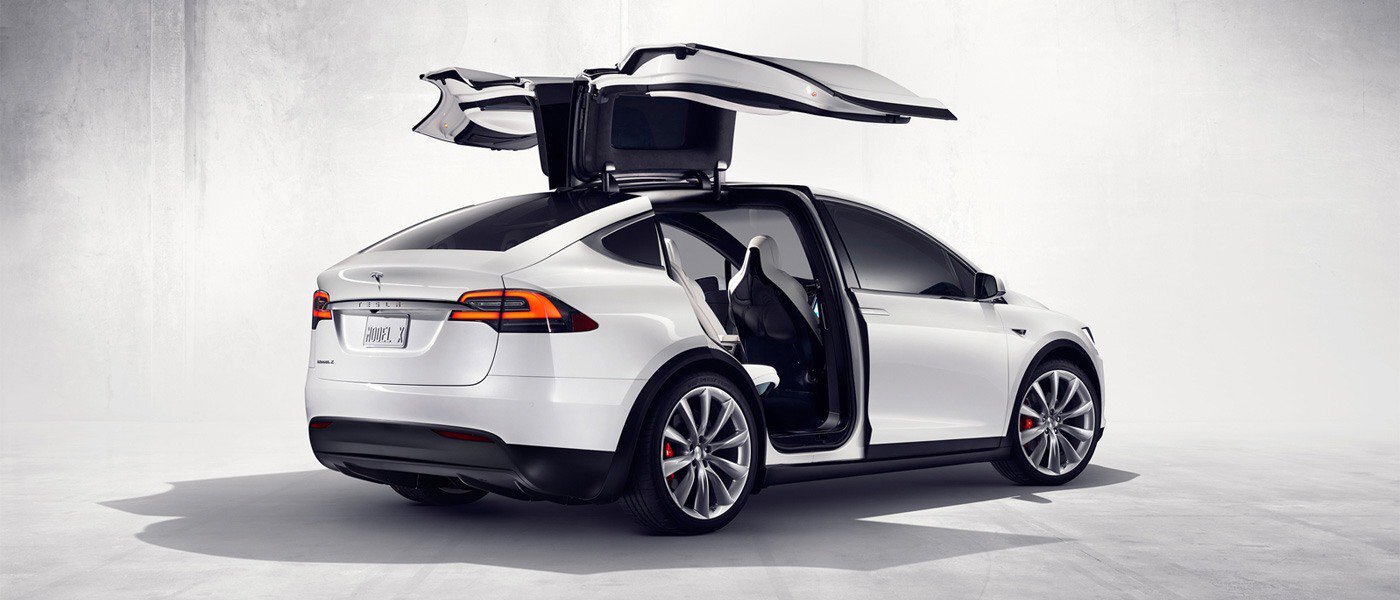 Tesla Model X (2016)