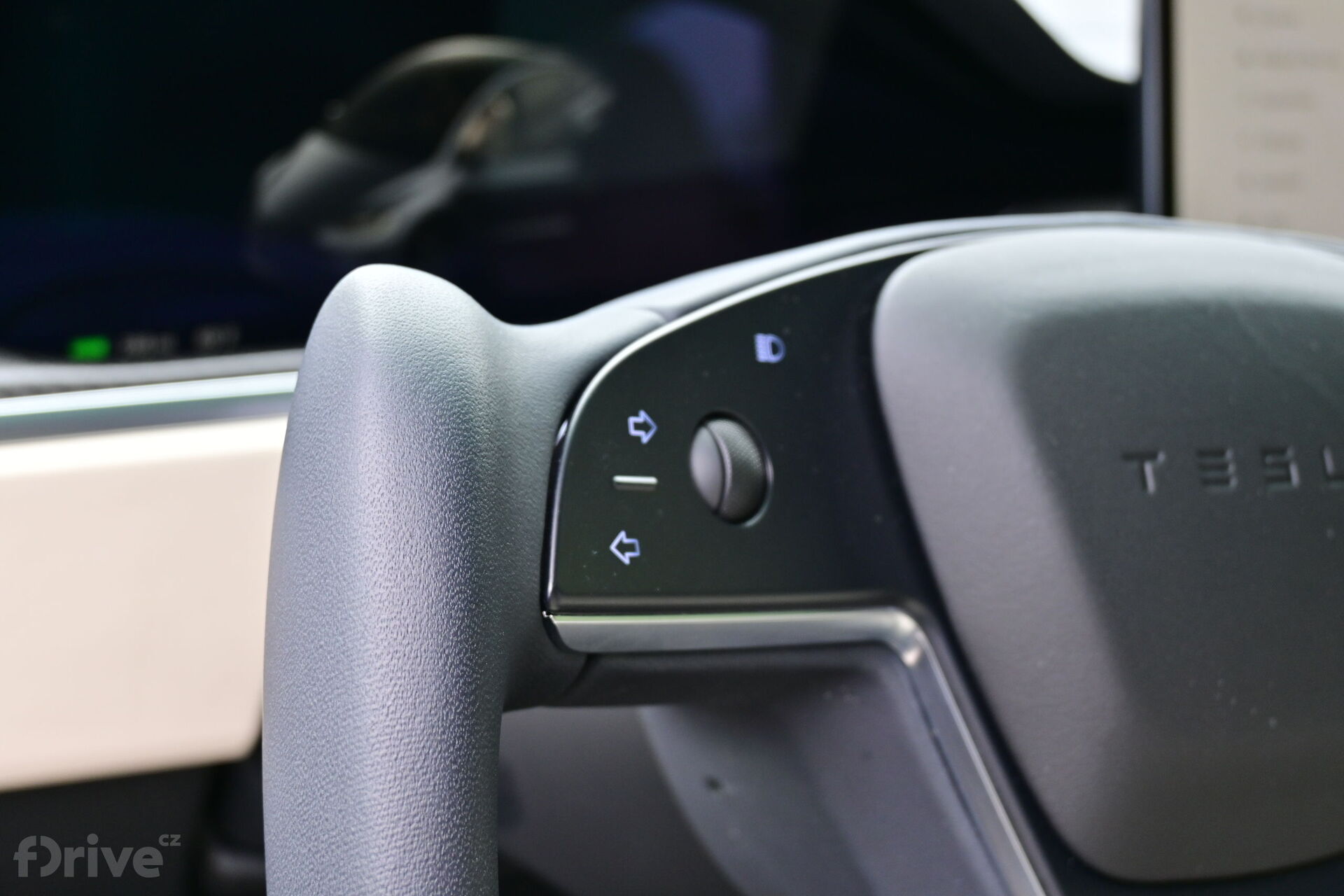 Tesla Model X (2021)