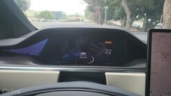 Tesla Model X (2021)