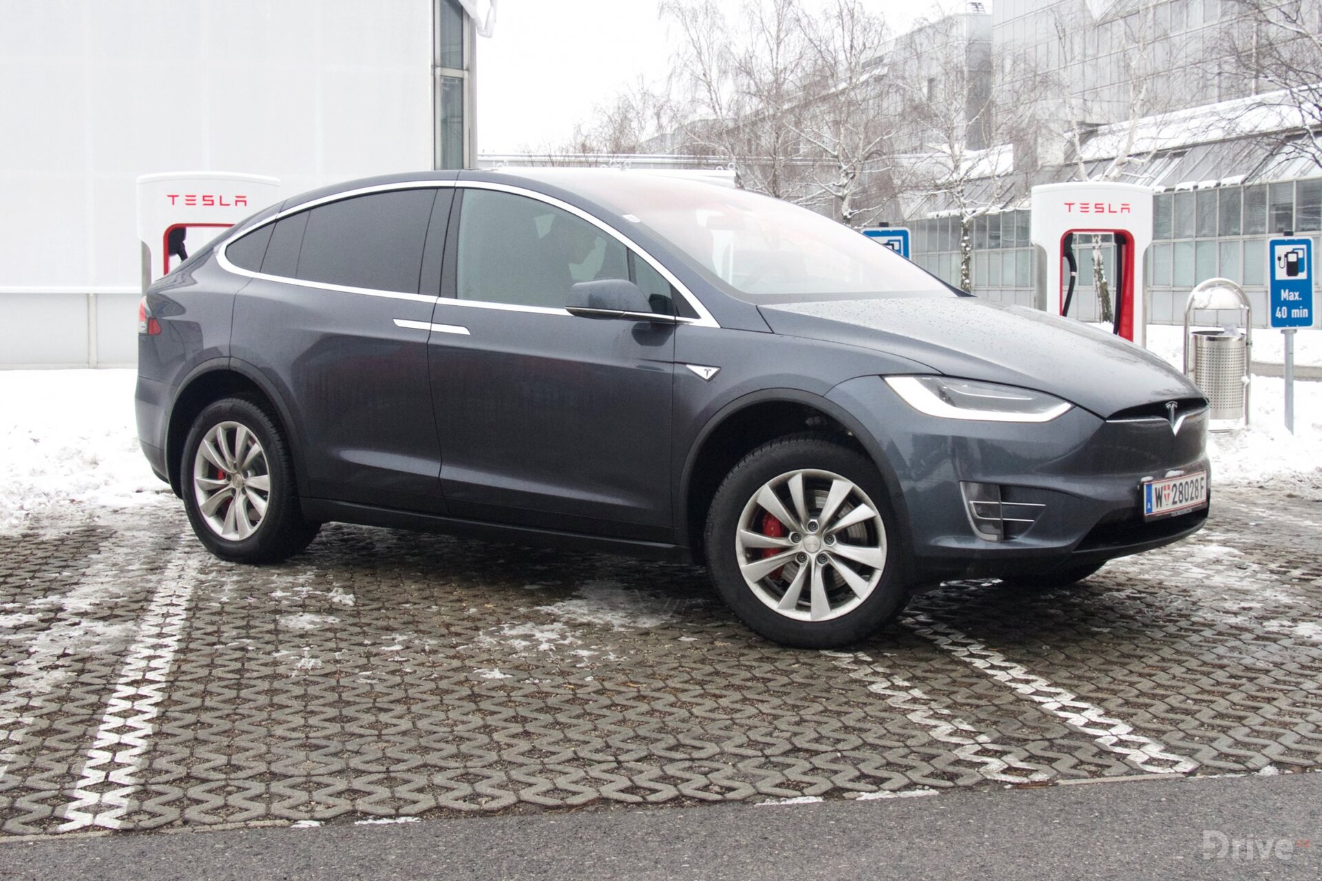 Tesla Model X P90D (2016)