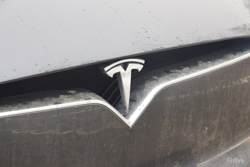 Tesla Model X P90D (2016)