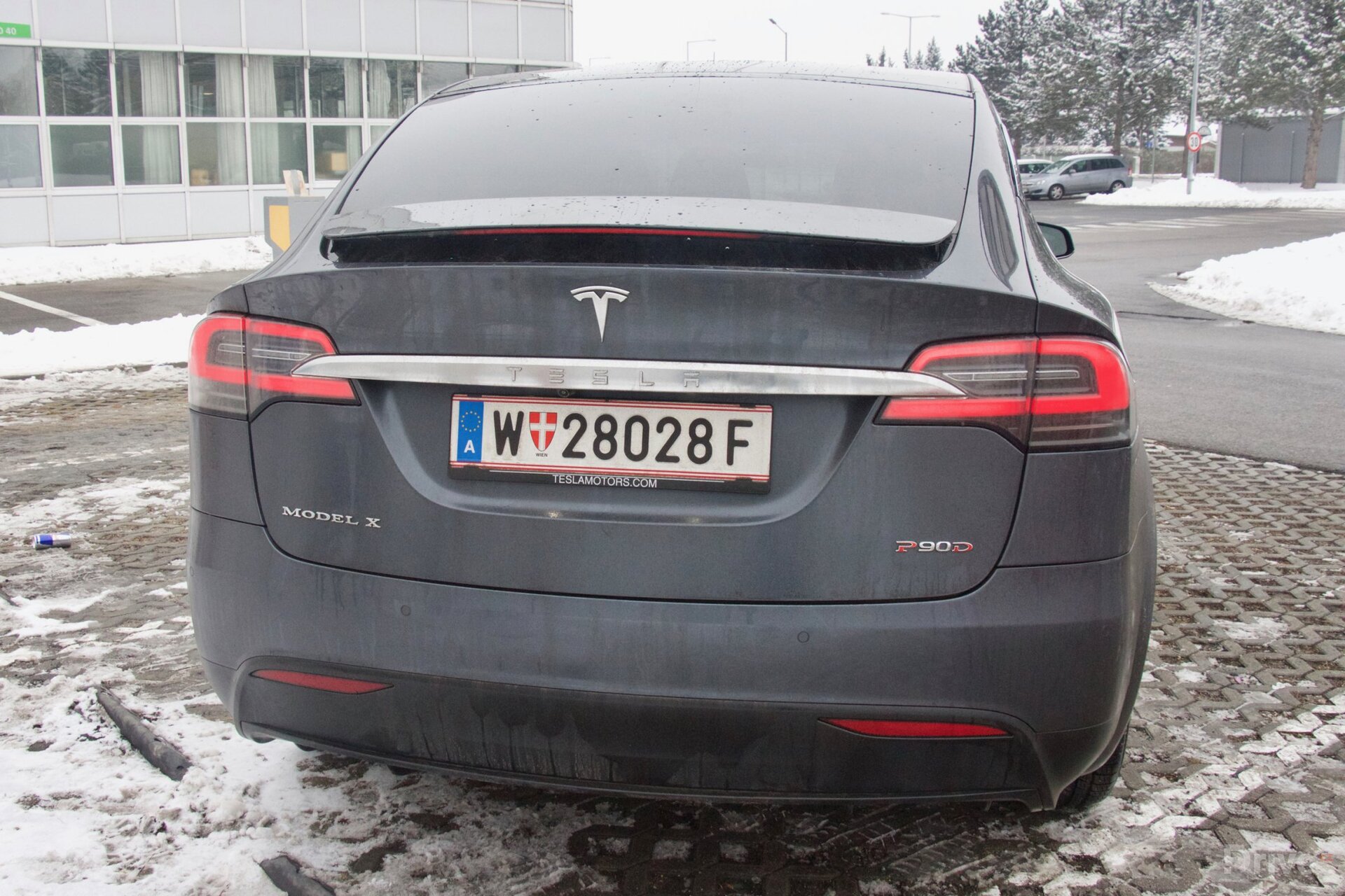 Tesla Model X P90D (2016)