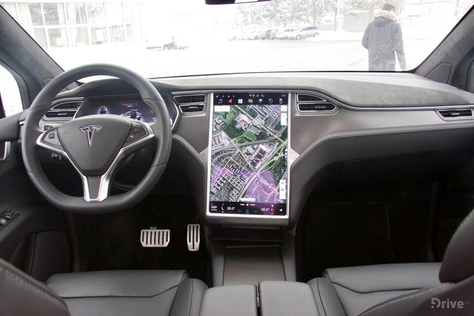 Tesla Model X P90D (2016)