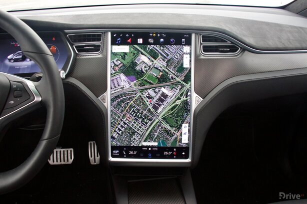 Tesla Model X P90D (2016)