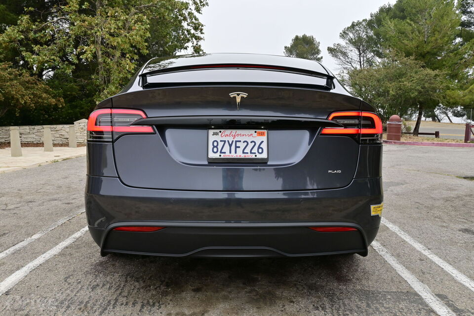 Tesla Model X Plaid