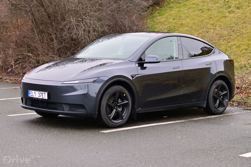 Tesla Model Y facelift (2025)