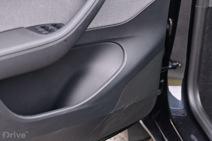 Tesla Model Y facelift (2025)