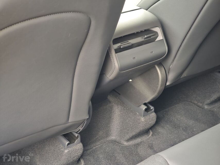 Tesla Model Y facelift (2025)