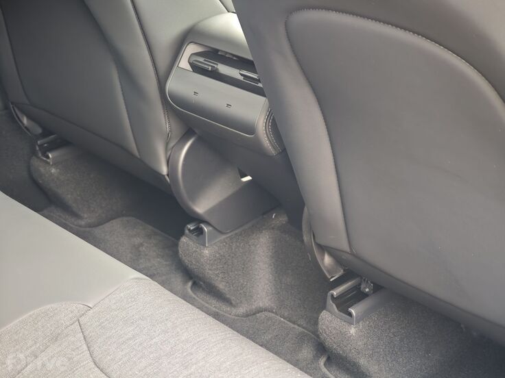 Tesla Model Y facelift (2025)