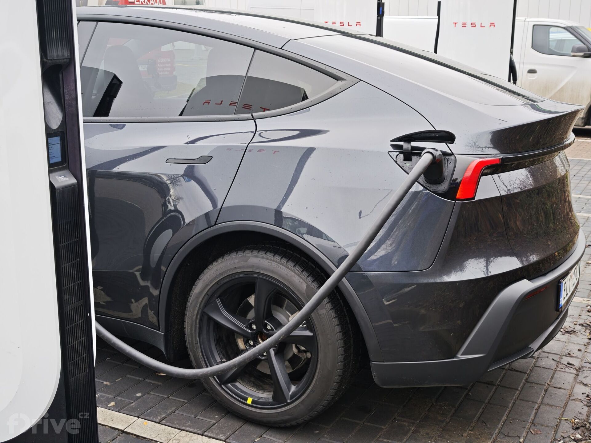 Tesla Model Y facelift (2025)