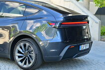 Tesla Model Y facelift (2025)