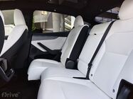 Tesla Model Y facelift (2025)
