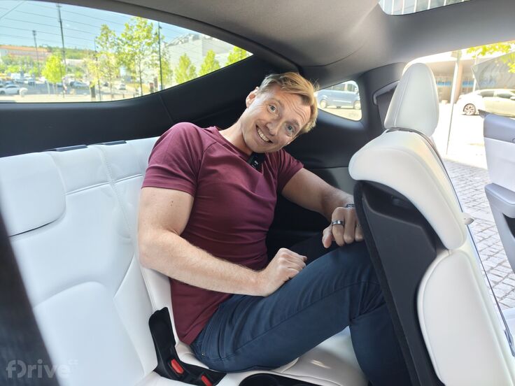 Tesla Model Y facelift (2025)
