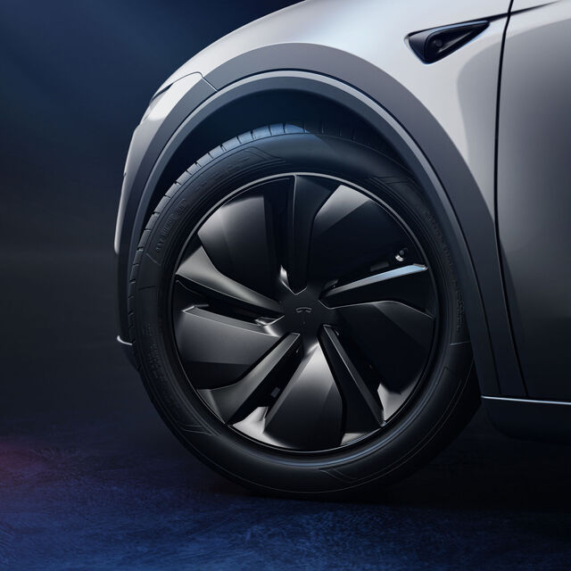 Tesla Model Y facelift (2025)