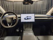 Tesla Model Y facelift (2025)