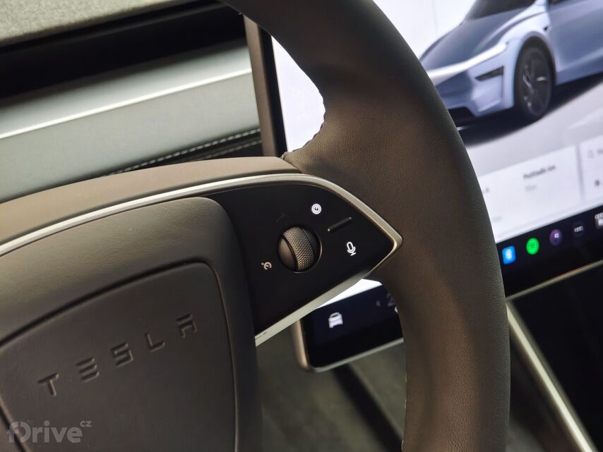 Tesla Model Y facelift (2025)