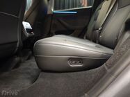 Tesla Model Y facelift (2025)