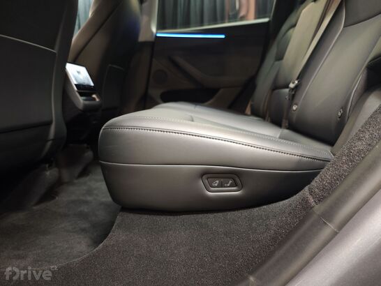 Tesla Model Y facelift (2025)