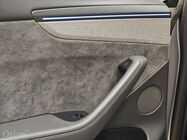 Tesla Model Y facelift (2025)