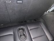 Tesla Model Y interiér