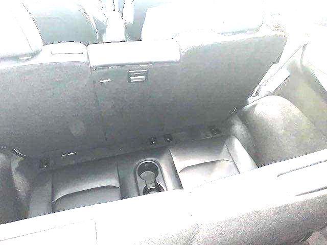 Tesla Model Y zadní sedadla