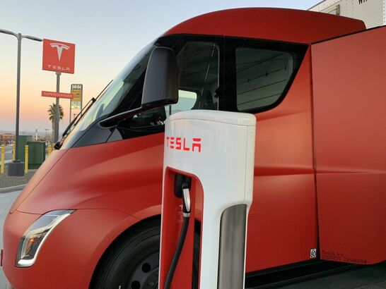Tesla Semi