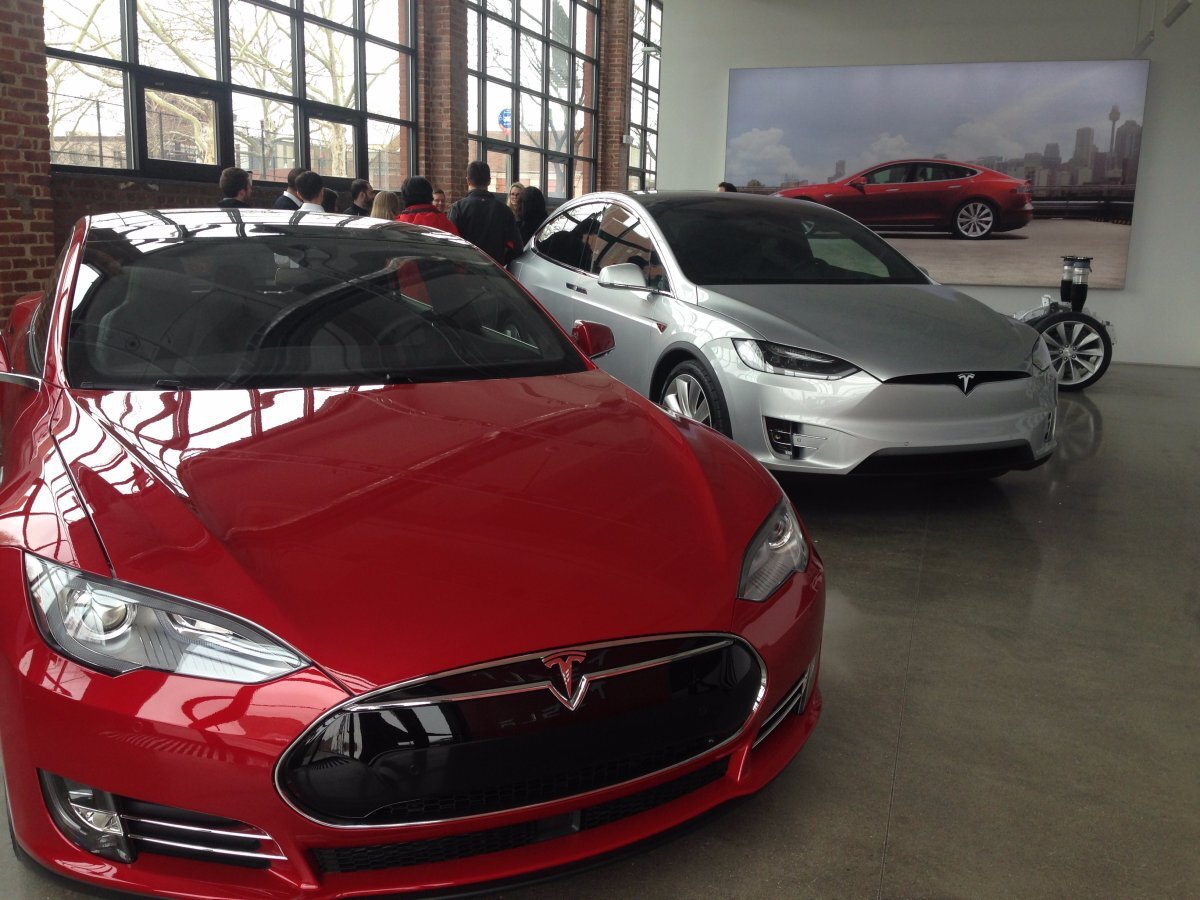 Tesla Showroom