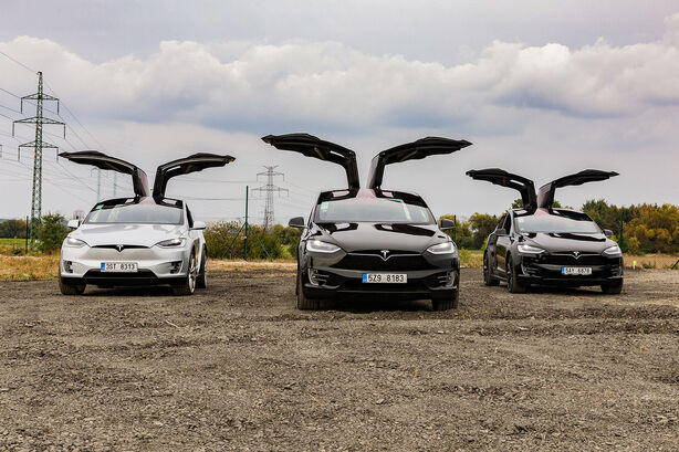 Tesla Sraz Praha Vestec 2017