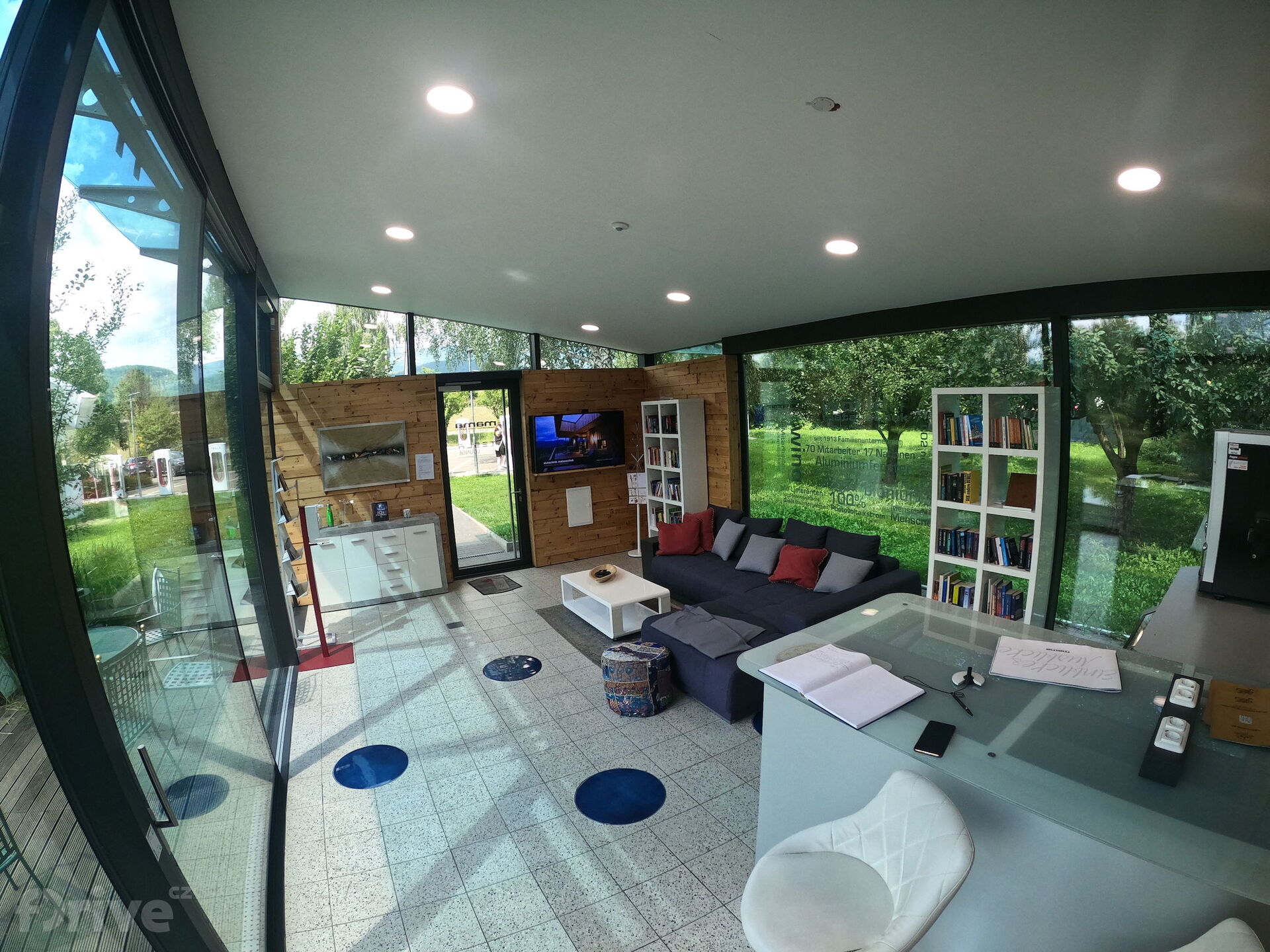 Tesla Supercharger tzv. Lounge - Kapfenberg