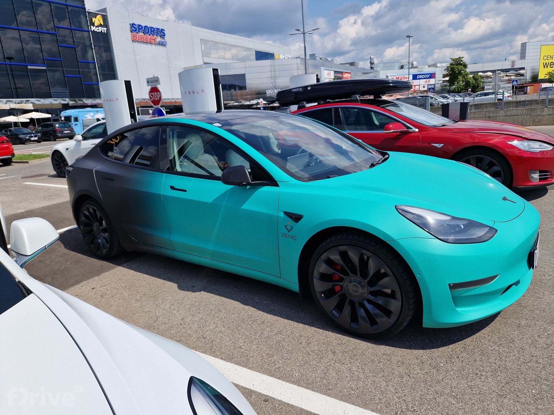 Tesle Model 3 Performance