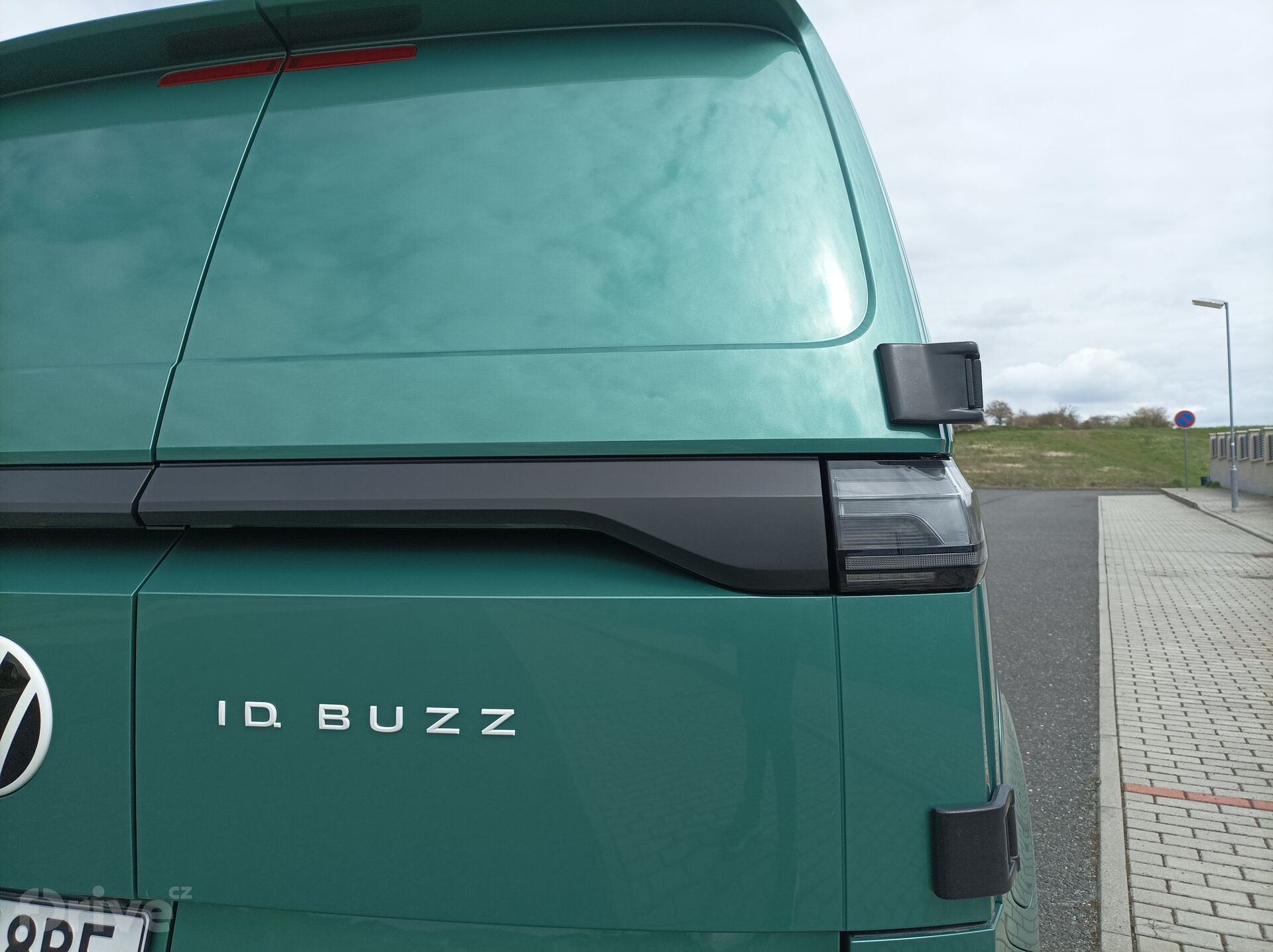 Testujeme Volkswagen ID.Buzz Cargo