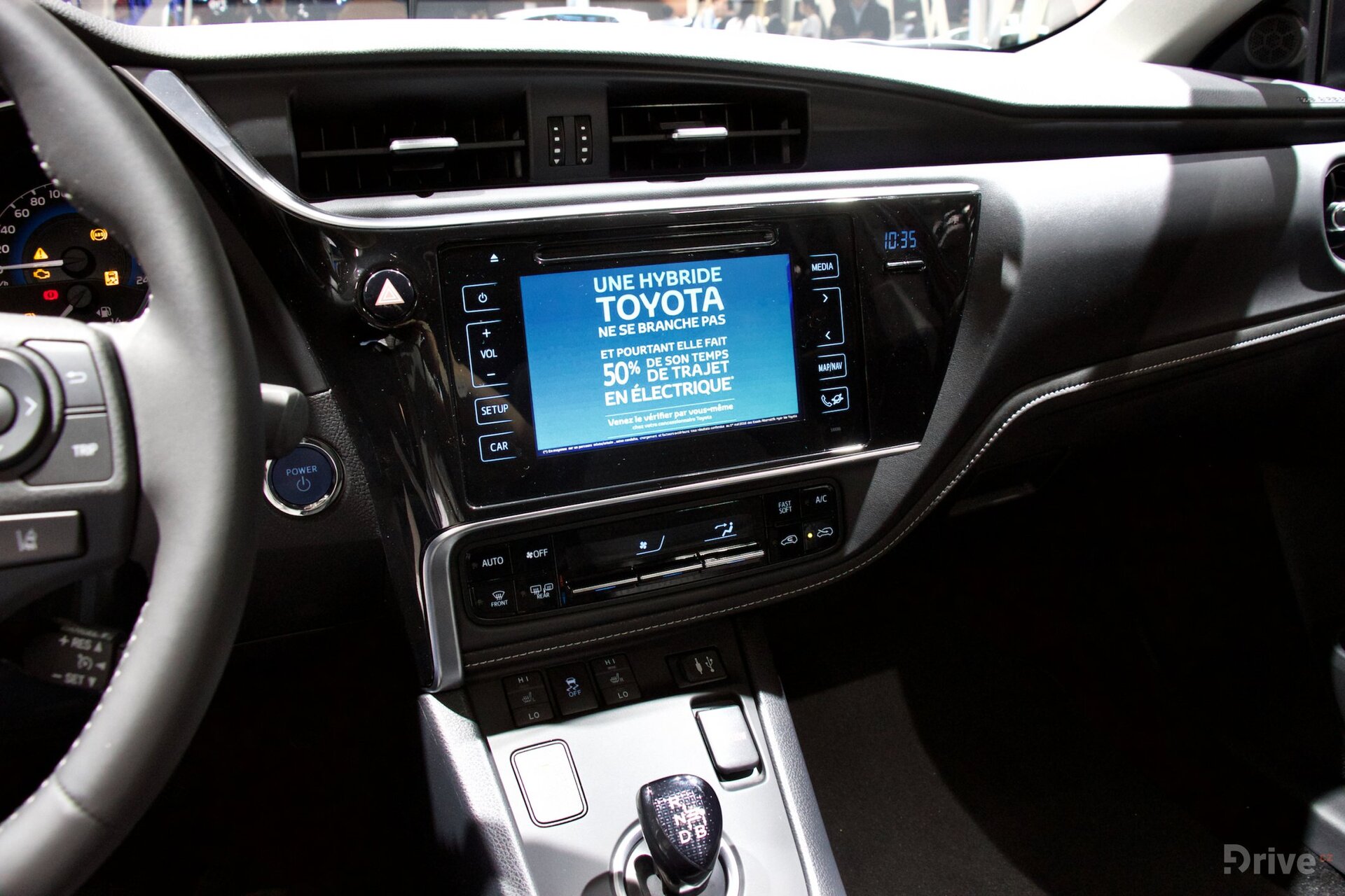 Toyota Auris Touring Sport Hybrid