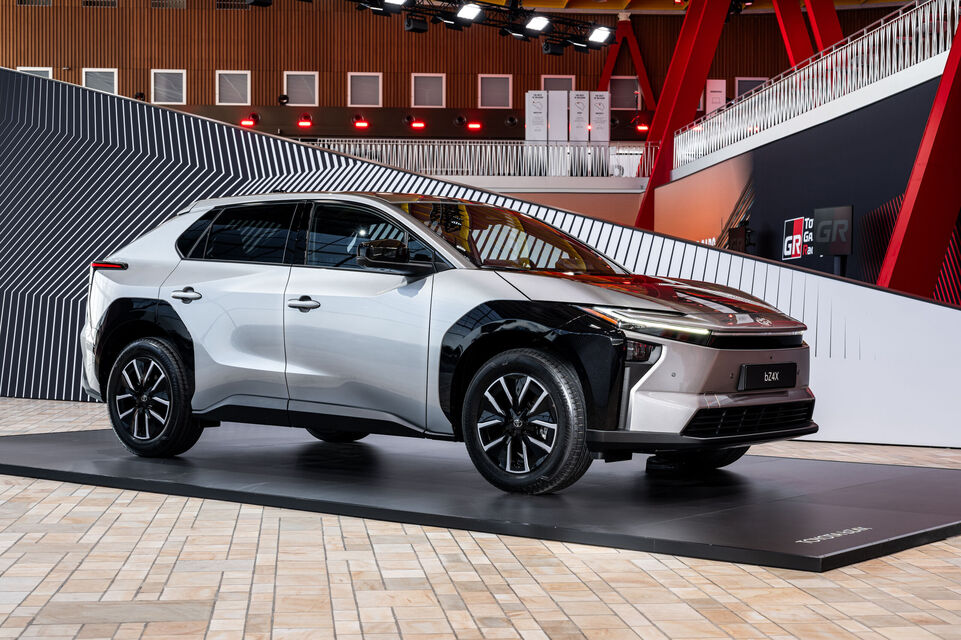 Toyota bZ4X (facelift 2025)