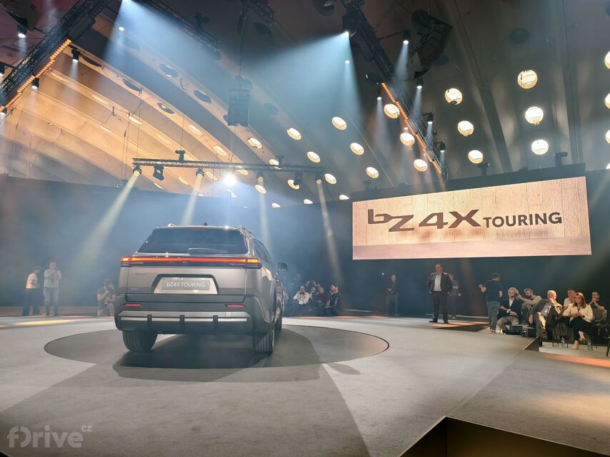 Toyota bz4X Touring