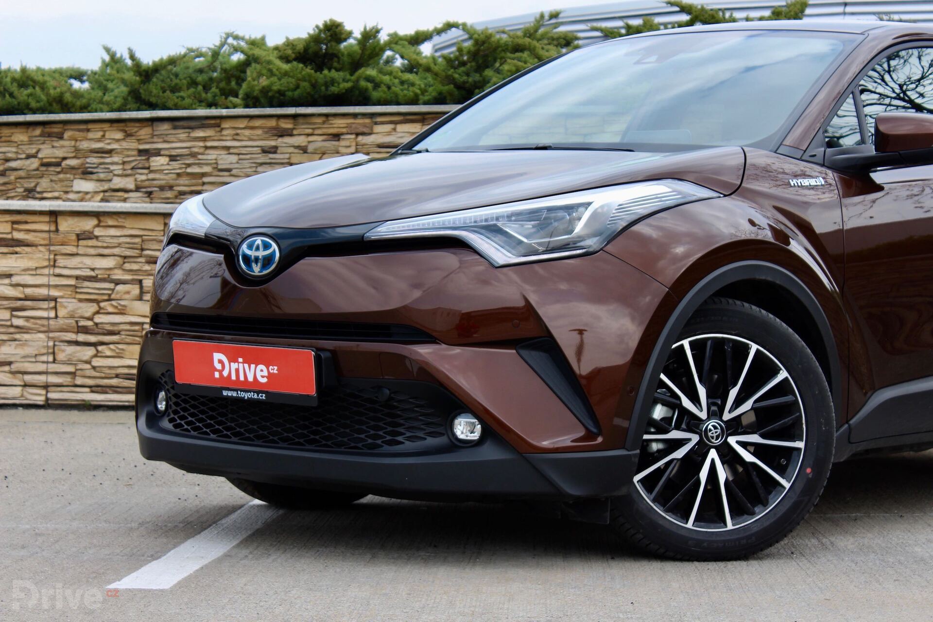 Toyota C-HR (2016)
