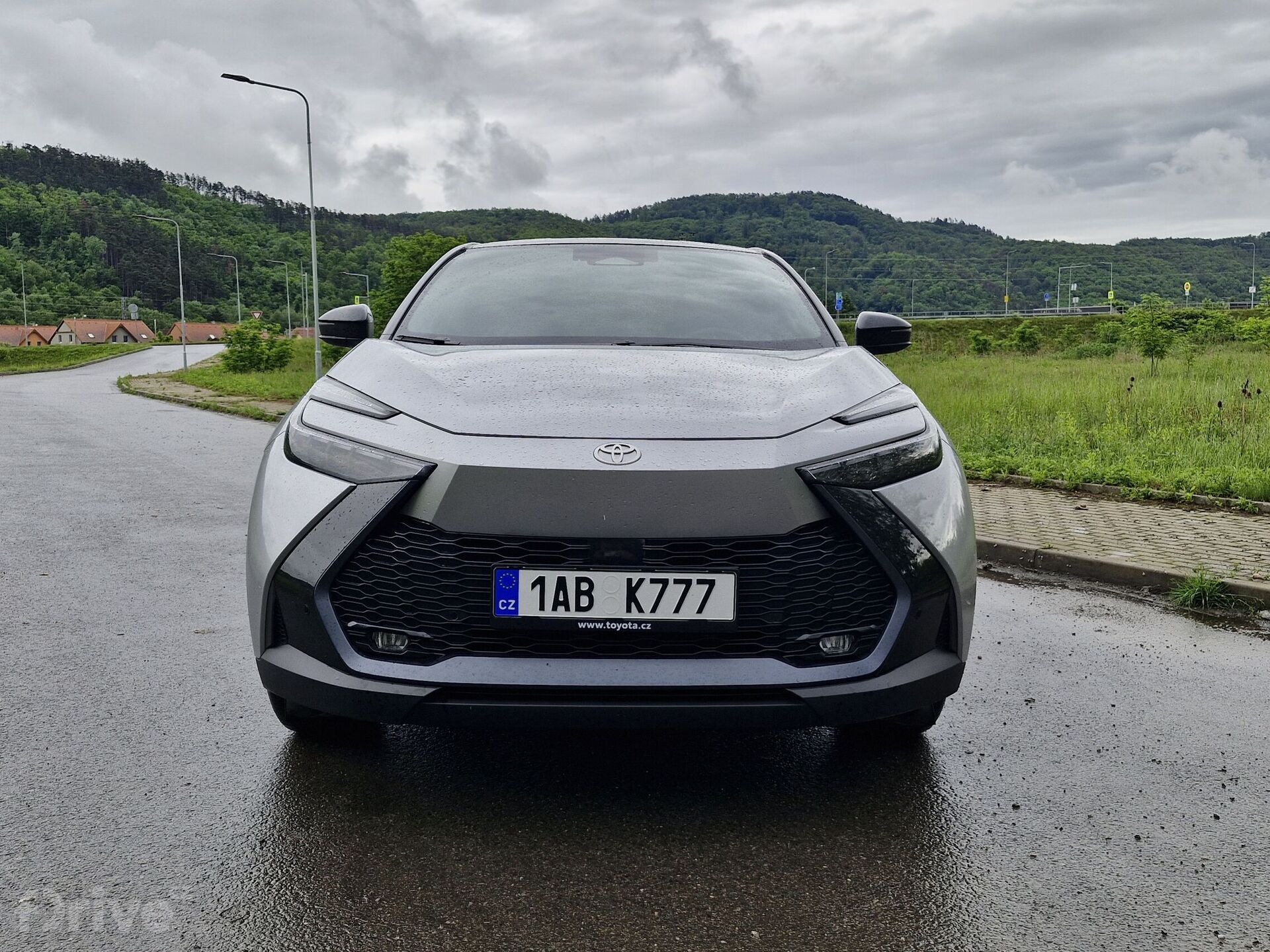 Toyota C-HR (2023)