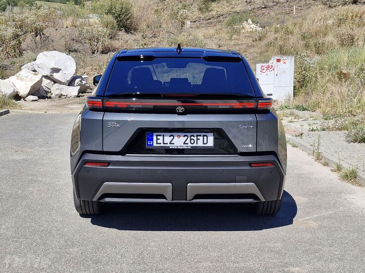 Toyota C-HR+ Executive AWD (77 kWh)