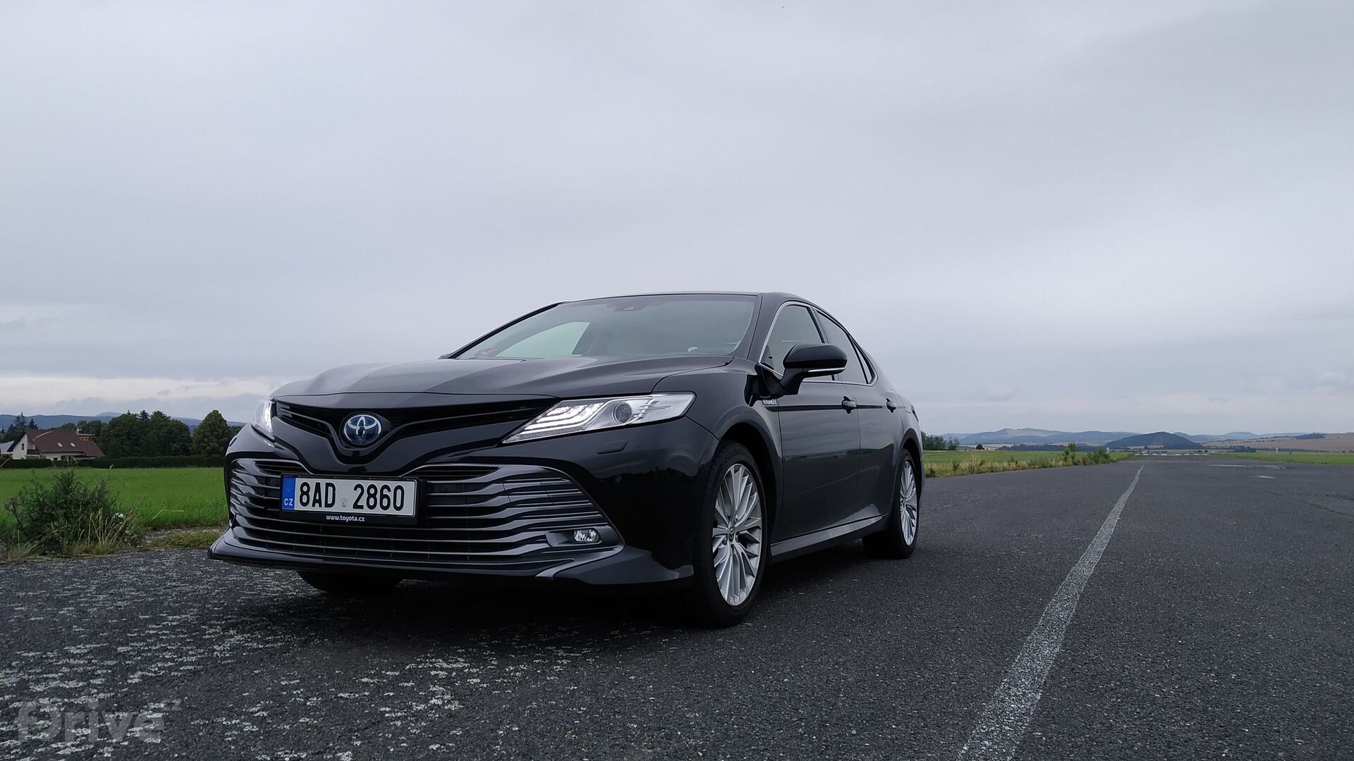 Toyota Camry (2019)