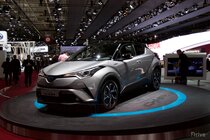Toyota CH-R (2016)