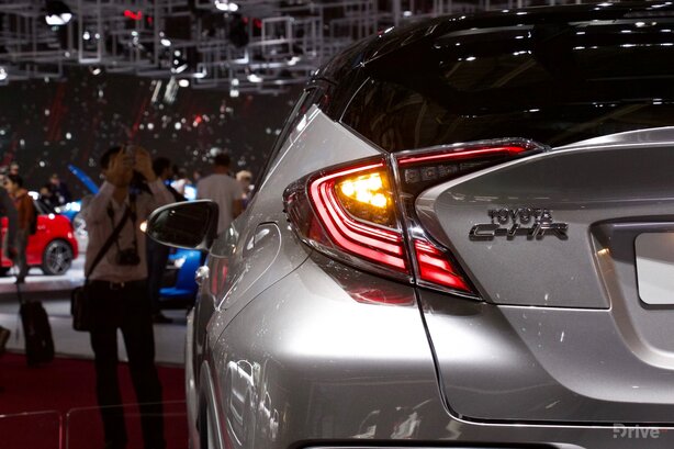 Toyota CH-R (2016)