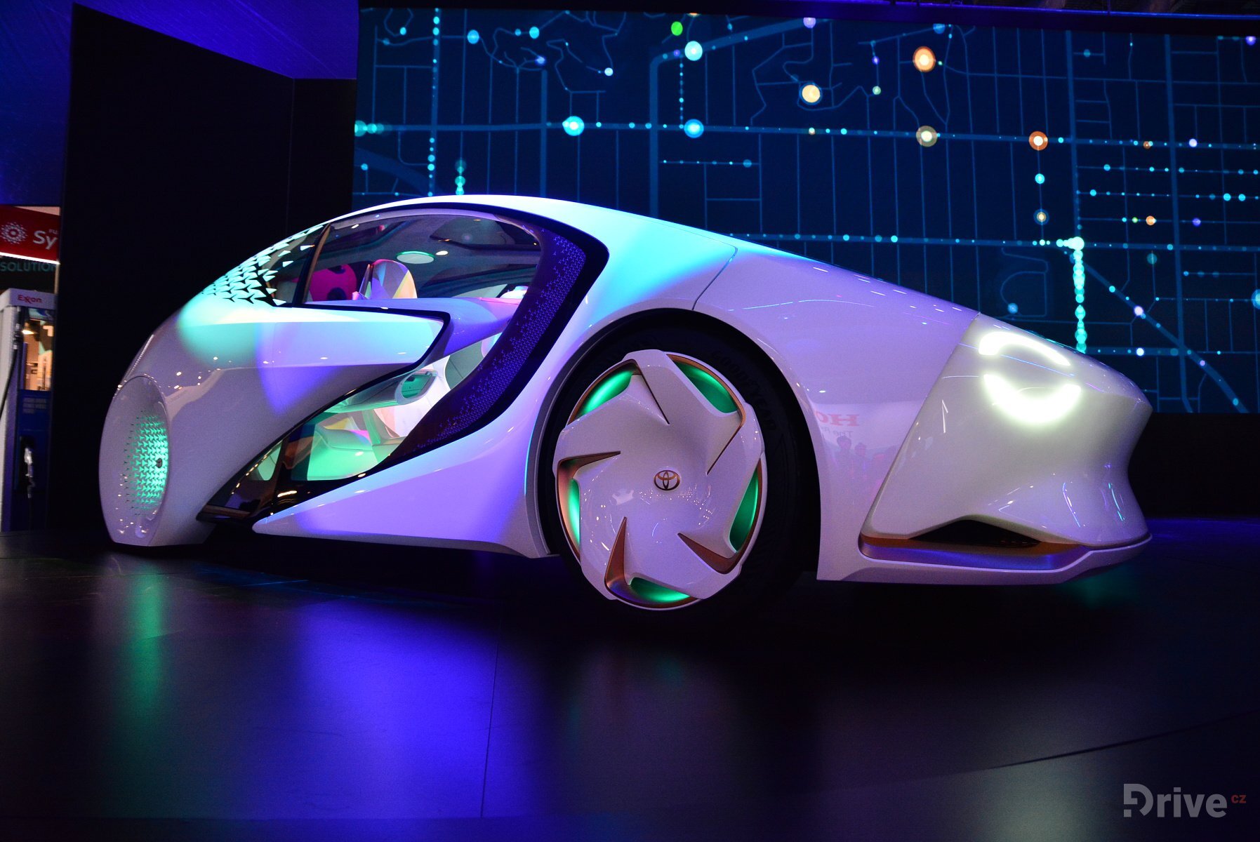 Toyota Concept-i