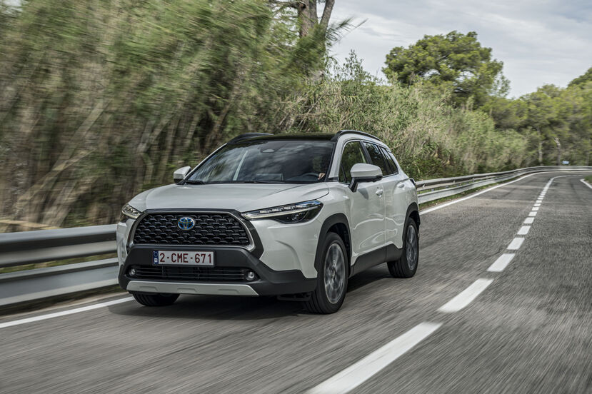 Toyota Corolla Cross 2.0 Hybrid AWD-i