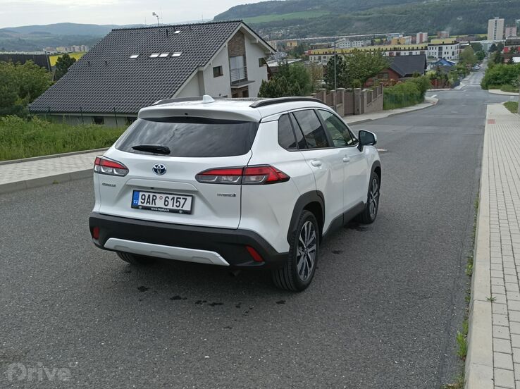 Toyota Corolla Cross 2.0 Hybrid e-CVT AWD