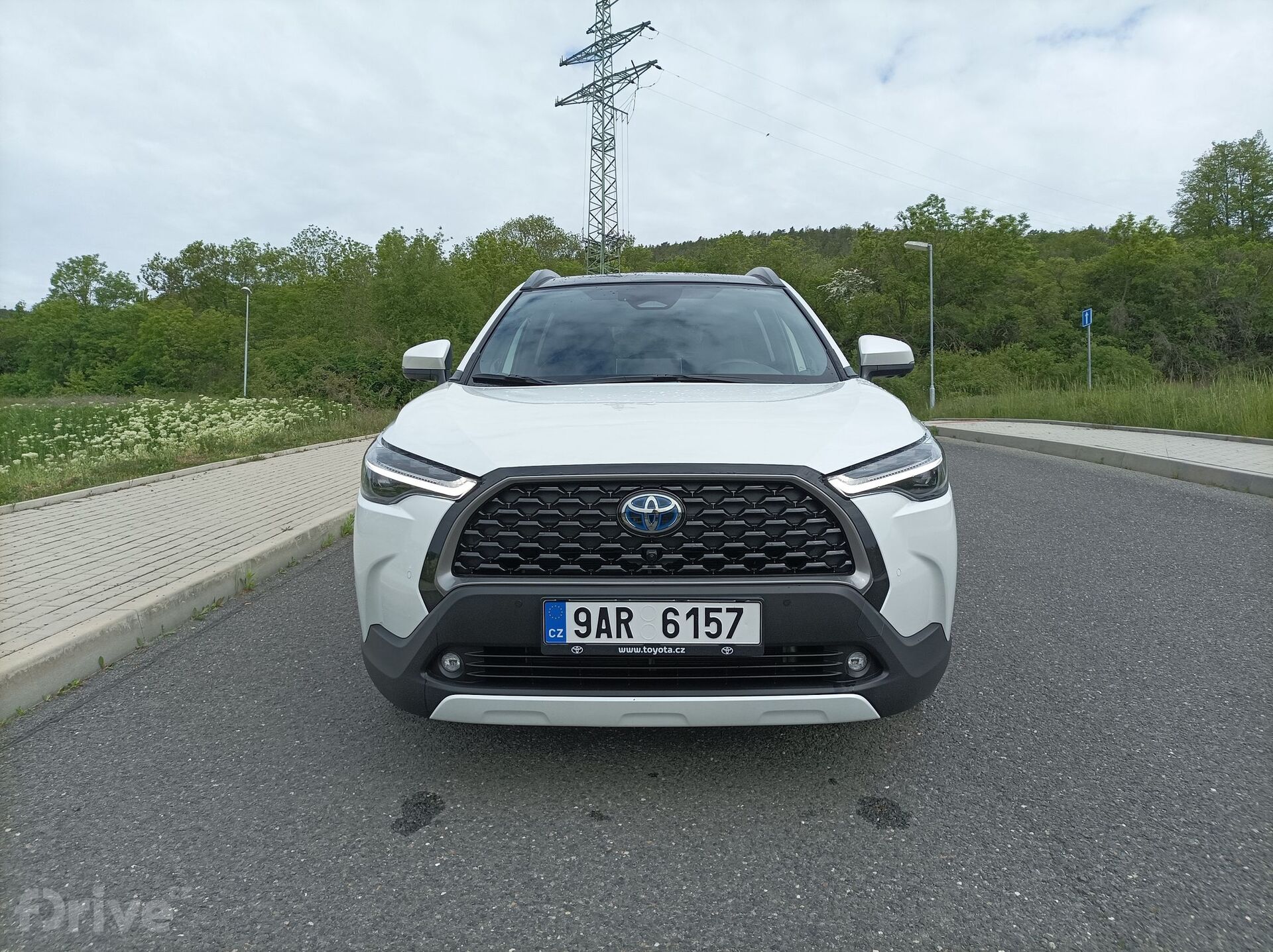 Toyota Corolla Cross 2.0 Hybrid e-CVT AWD