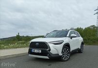 Toyota Corolla Cross 2.0 Hybrid e-CVT AWD